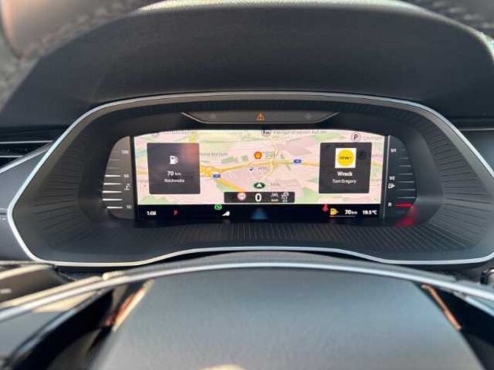 škoda octavia combi - schwarz-magic perleffekt