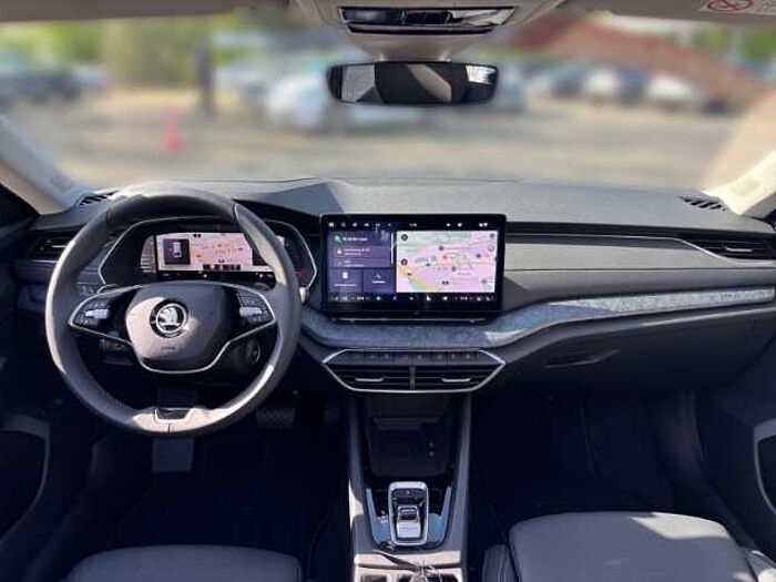 škoda octavia combi - schwarz-magic perleffekt