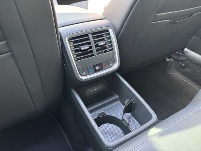 škoda octavia combi - schwarz-magic perleffekt