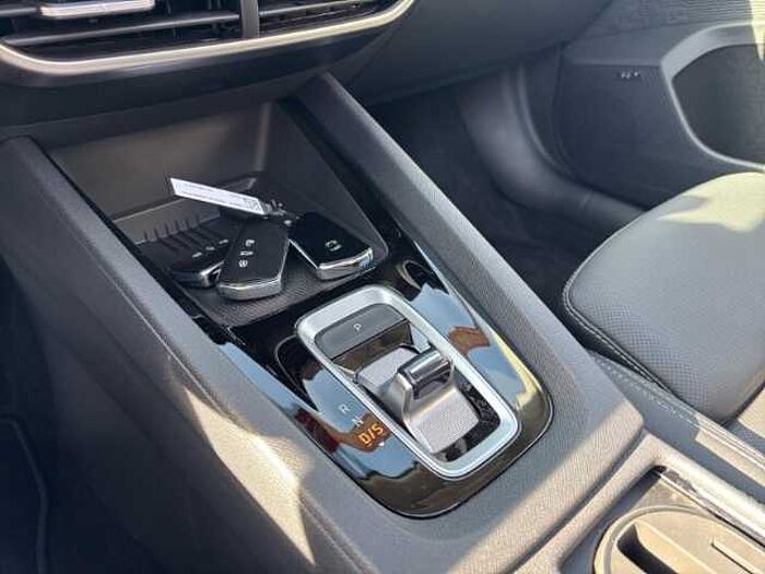 škoda octavia combi - schwarz-magic perleffekt