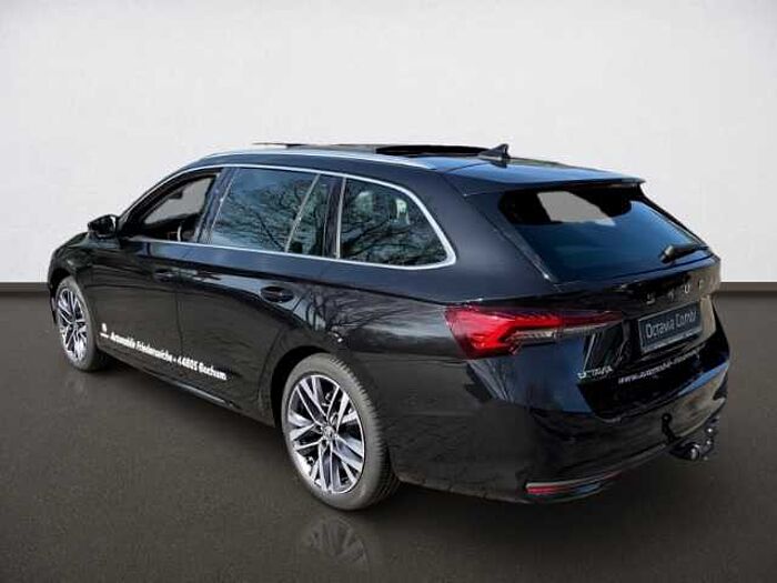 škoda octavia combi - schwarz-magic perleffekt