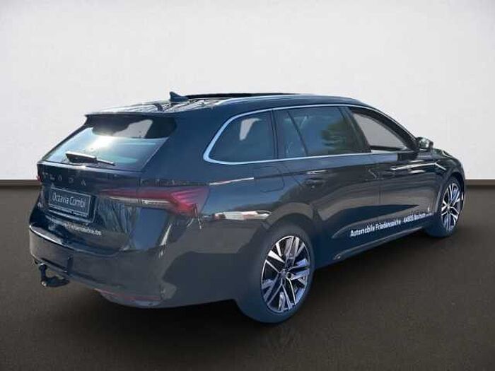 škoda octavia combi - schwarz-magic perleffekt