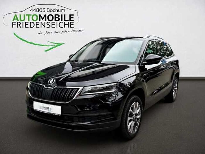 škoda karoq - schwarz-magic perleffekt
