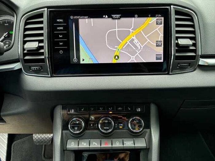 škoda karoq - schwarz-magic perleffekt