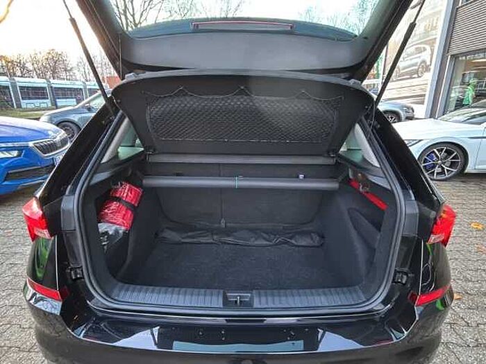 škoda kamiq - schwarz-magic perleffekt