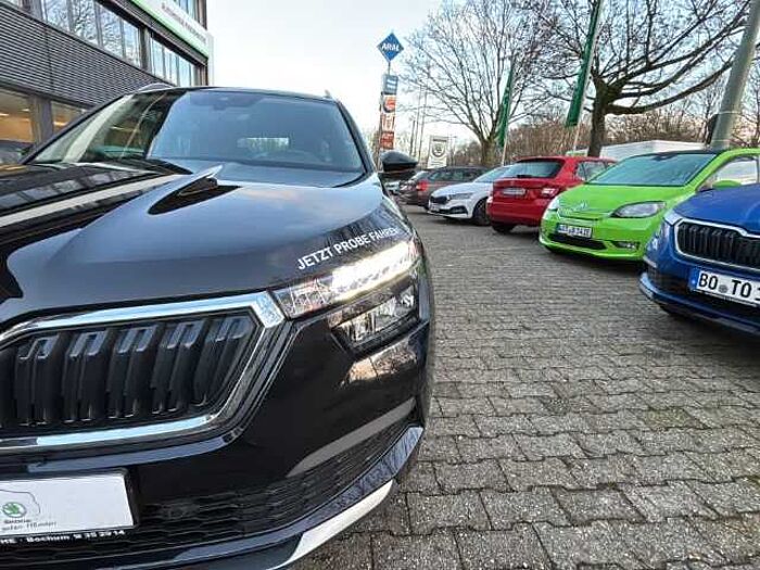 škoda kamiq - schwarz-magic perleffekt