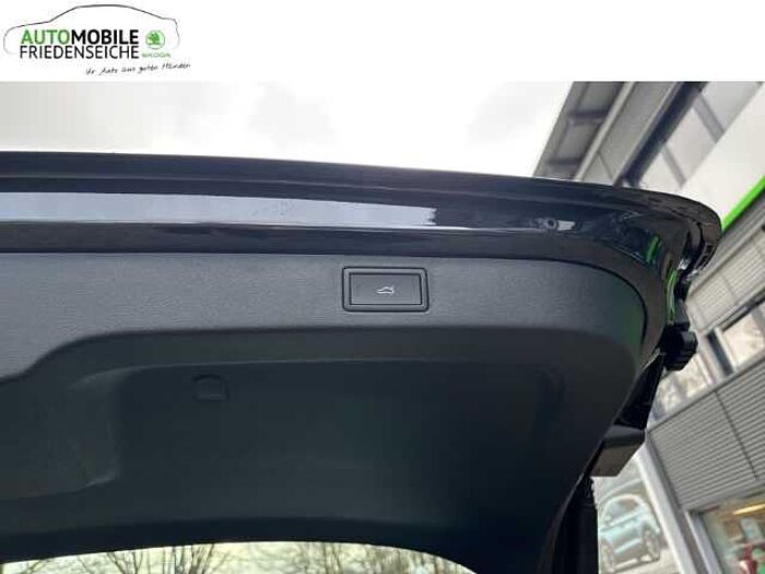 škoda kamiq - schwarz-magic perleffekt