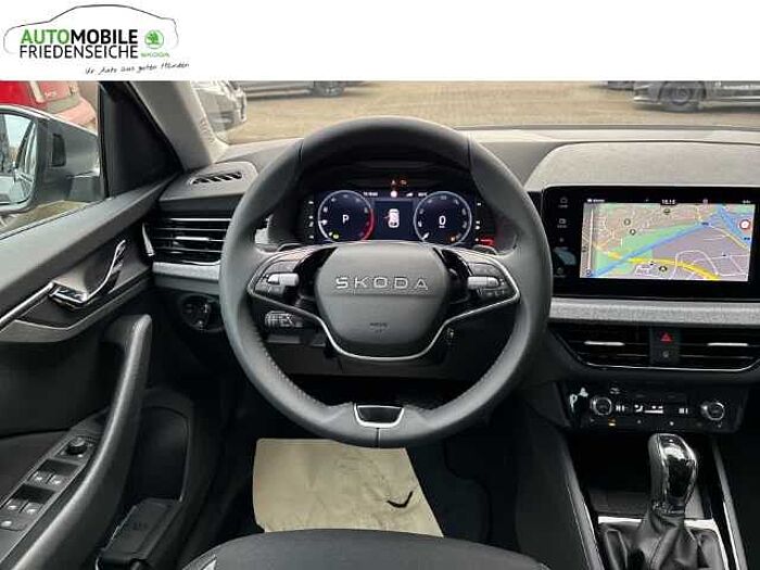 škoda scala - graphite-grau metallic