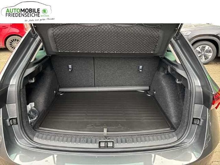 škoda scala - graphite-grau metallic